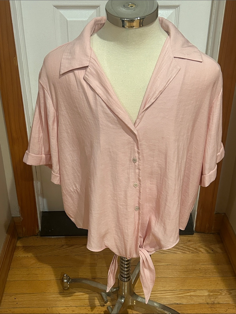 Joie Pale Pink Button-Front Tie Hem Camp Collar Shirt